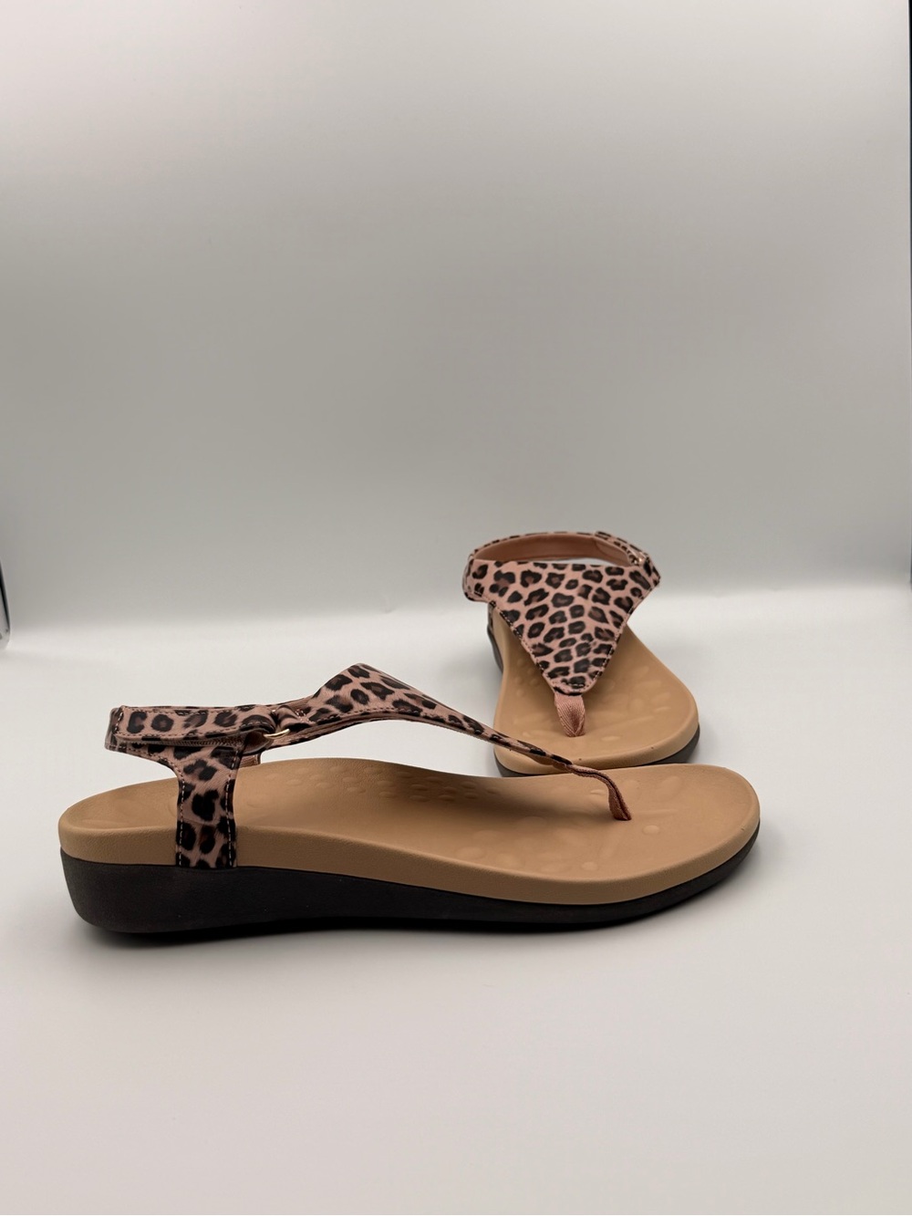 Leopard Print Thong Sandals with Cushioned Tan Footbed